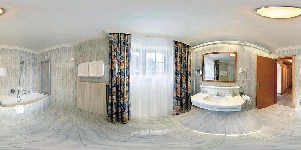 Heart Hotel Sylvia Ишгль Номер фото